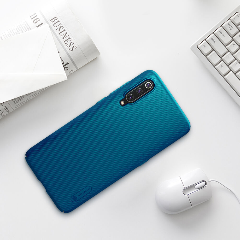 Nillkin bordás tok edzett műanyagból Xiaomi Mi 9 - piros Nillkin bordás tok edzett műanyagból Xiaomi Mi 9 - piros