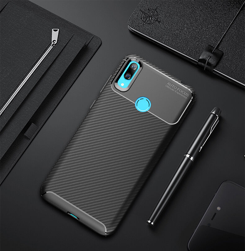 Műanyag tok karbon textúrával Huawei Y7 (2019) - fekete