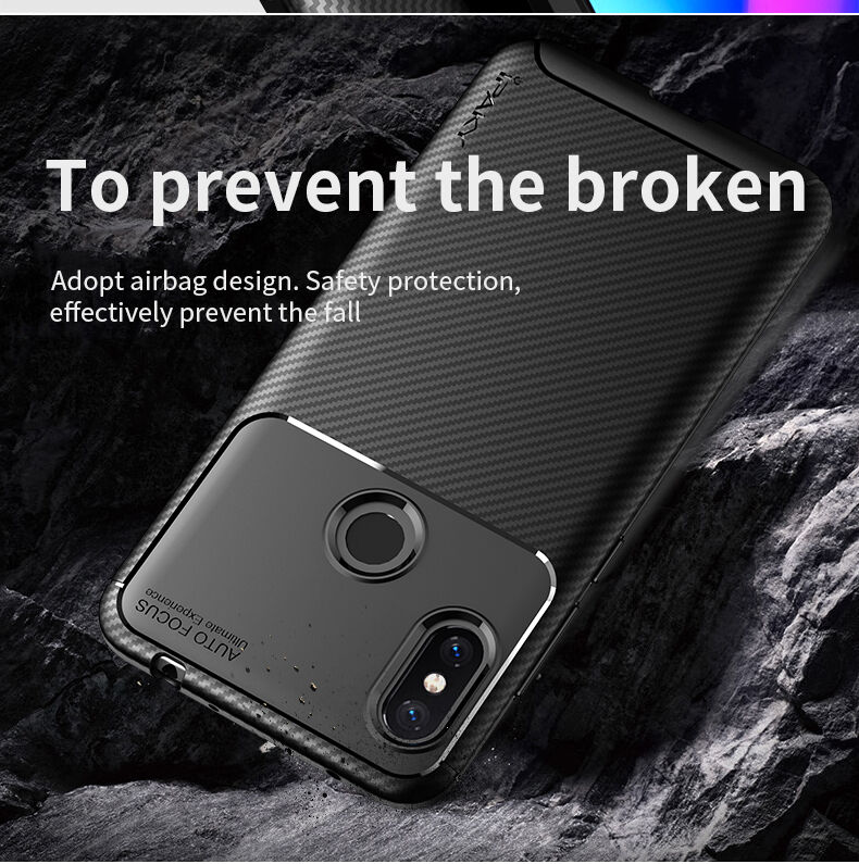 Ipaky puha védő tok karbon szál textúrával Xiaomi Redmi Note 6 - fekete