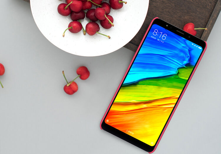 Nillkin védő bordás tok Xiaomi Redmi 5 - fekete Nillkin védő bordás tok Xiaomi Redmi 5 - fekete