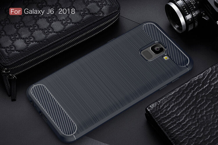 Műanyag tok csiszolt textúrával Samsung Galaxy J6 (2018) - piros