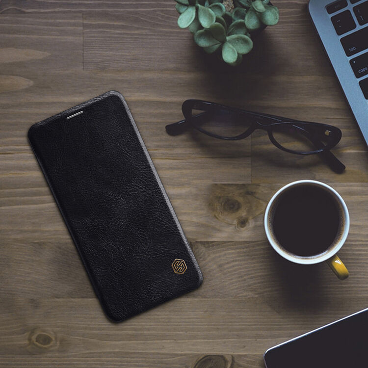 Nillkin Qin bőr flip cover tok Samsung Galaxy A6 Plus (2018) - fekete