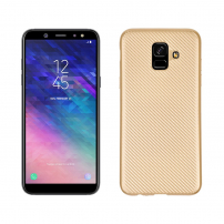 Műanyag tok karbon textúrával Samsung Galaxy A6 (2018) - arany